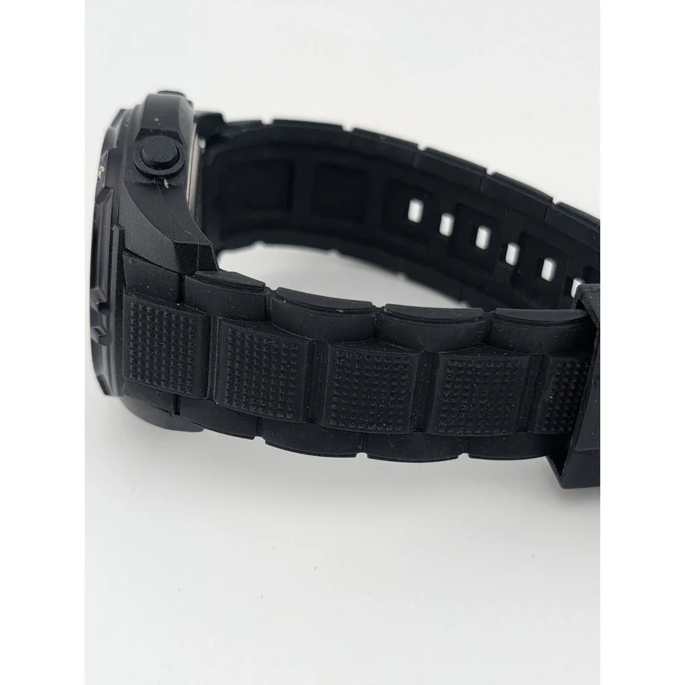 Armitron Pro Sport Ditial Watch Men 49mm Case Black 40/8257- New Battery‎
